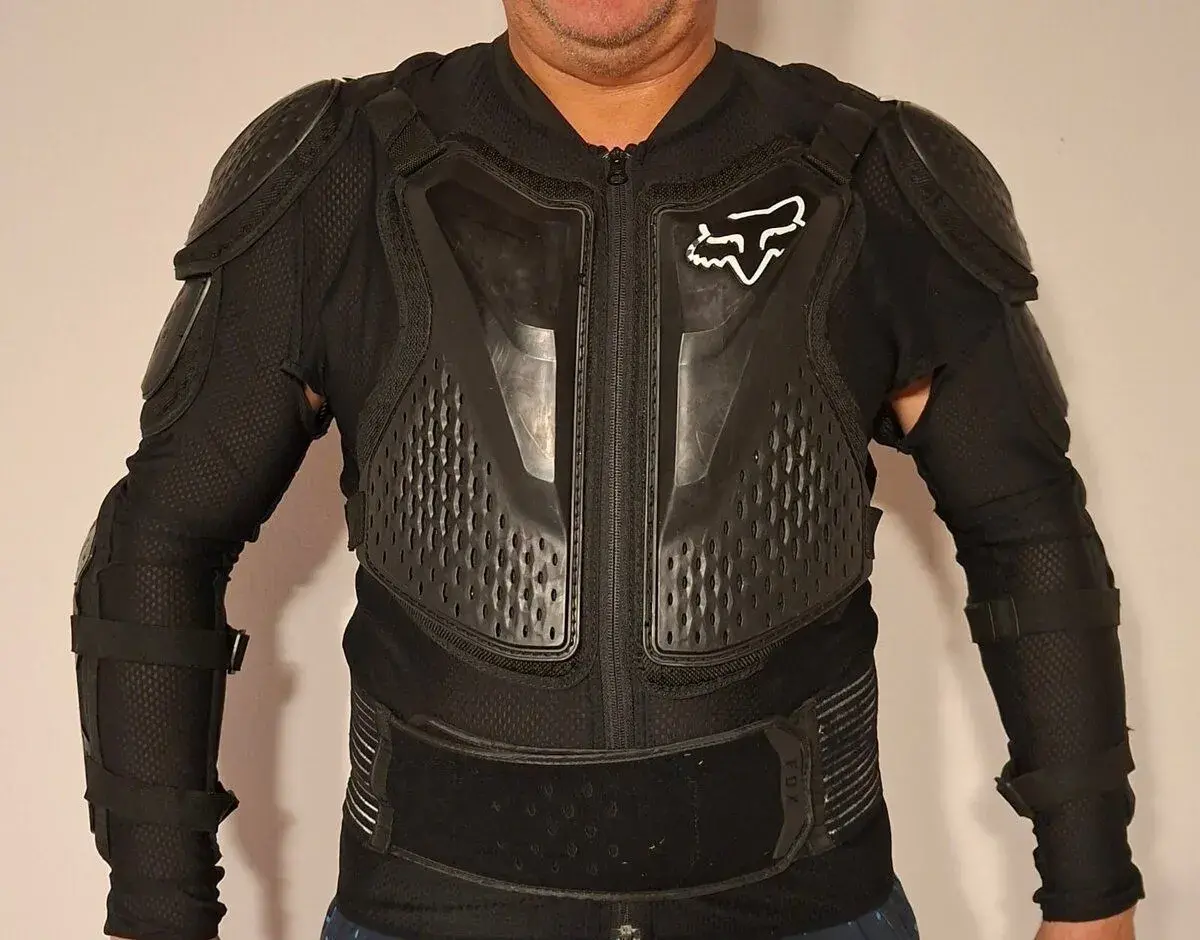 Telový chranič FOX TITAN (korytnačka)