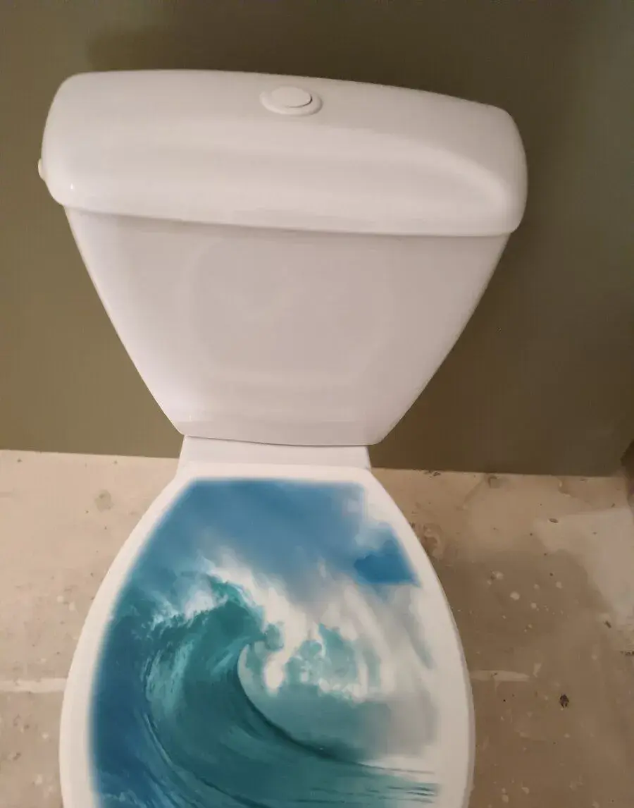 ELEGANTNÉ WC S NÁDRŹKOU A SEDATKOM