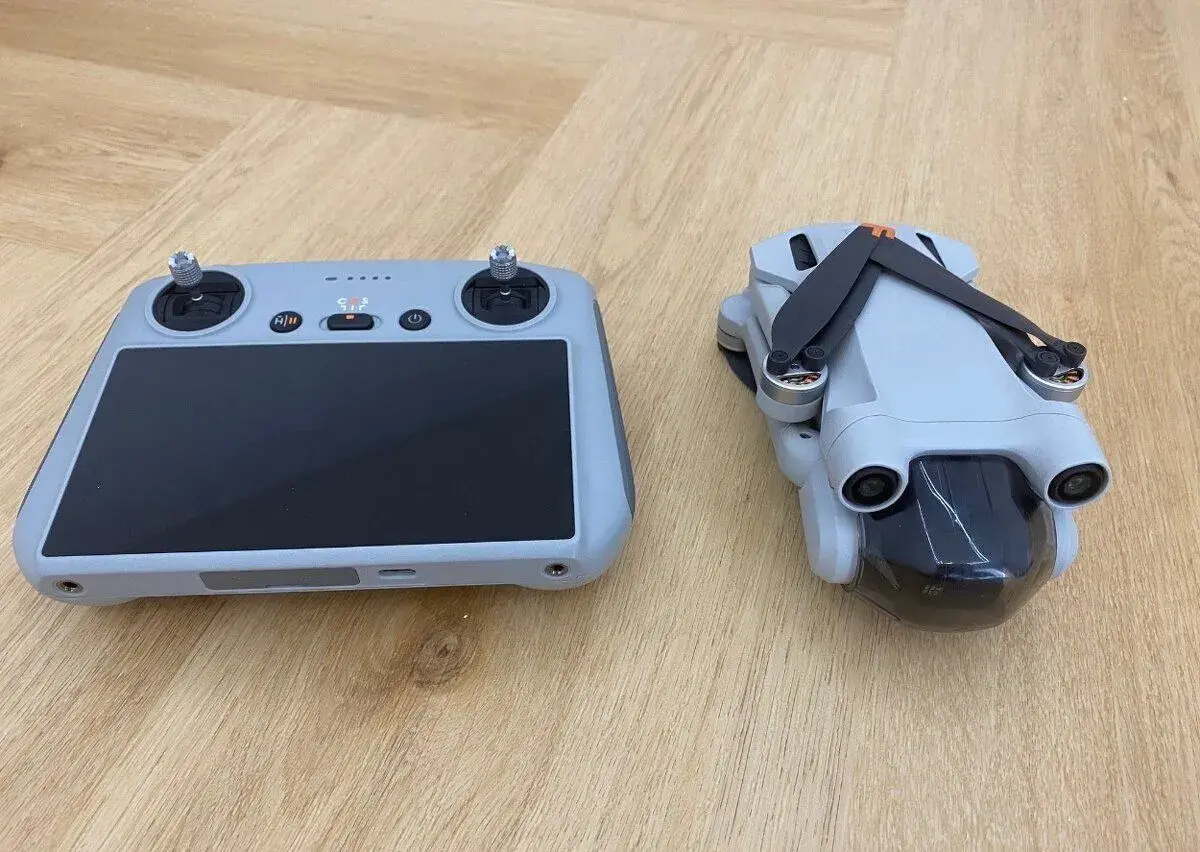 DJI MINI 3 PRO RC S DISPLEJOM - VYSKA 500M