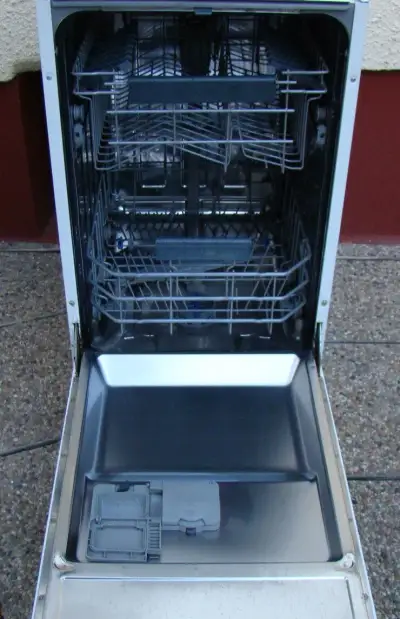 Umývačku riadu BEKO A ++,45 cm šírka