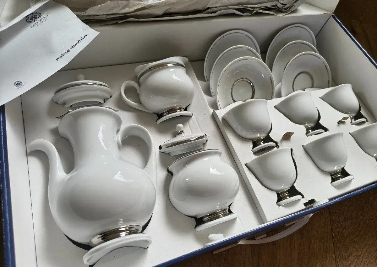 Porcelánové sety Holloháza