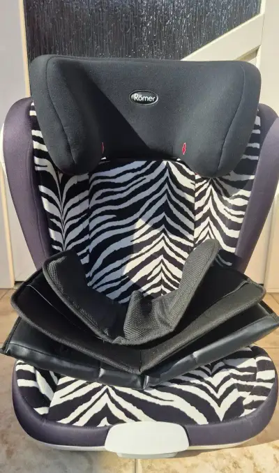 Britax-Römer Kidfix XP SICT + Podložka