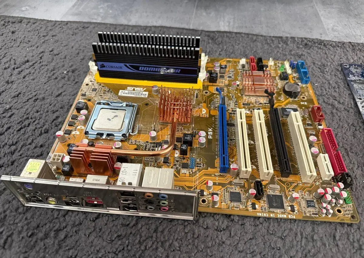 Staru elektroniku, testovanu a funkcnu
