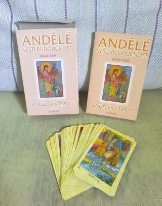 Andele veští budoucnost - andelsky tarot