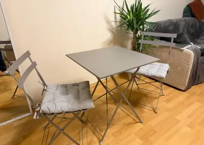 Sedacia súprava na balkón alebo terasu