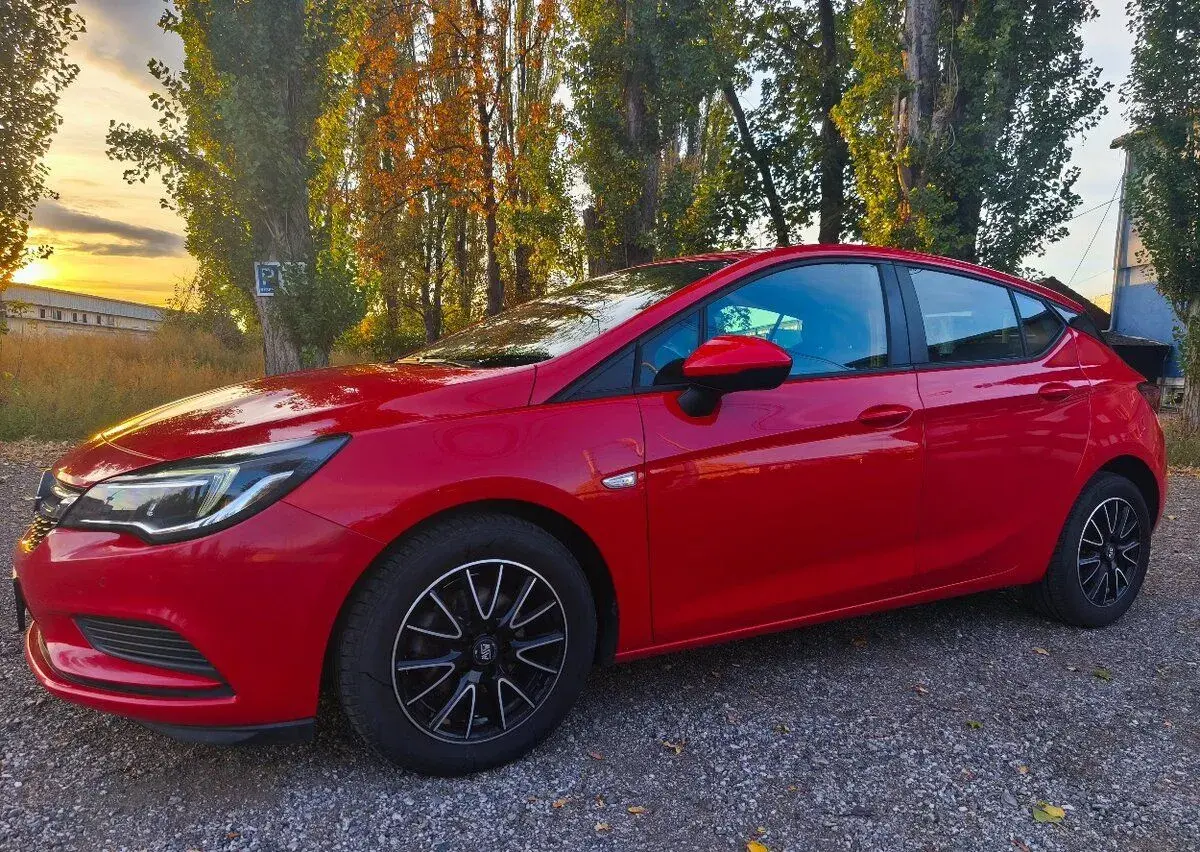 Astra K