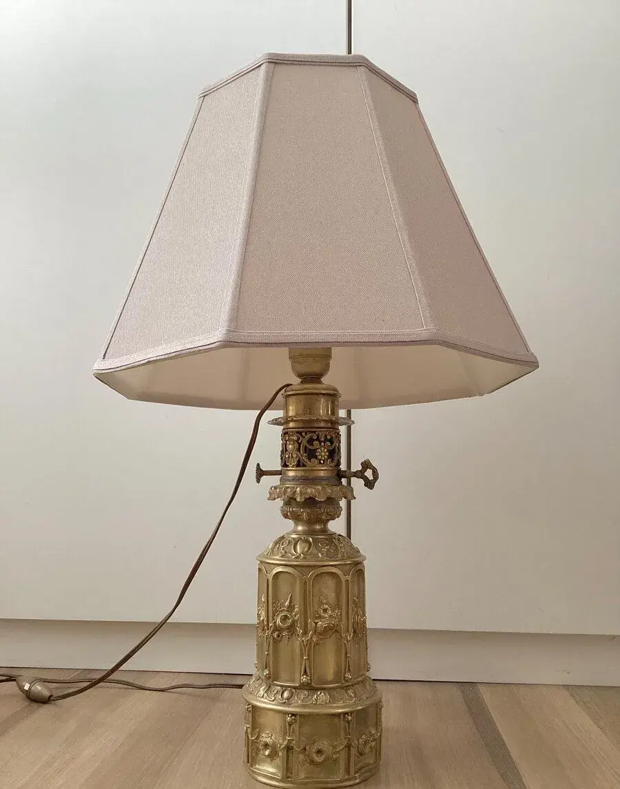 Lampa stolová neogotický štýl