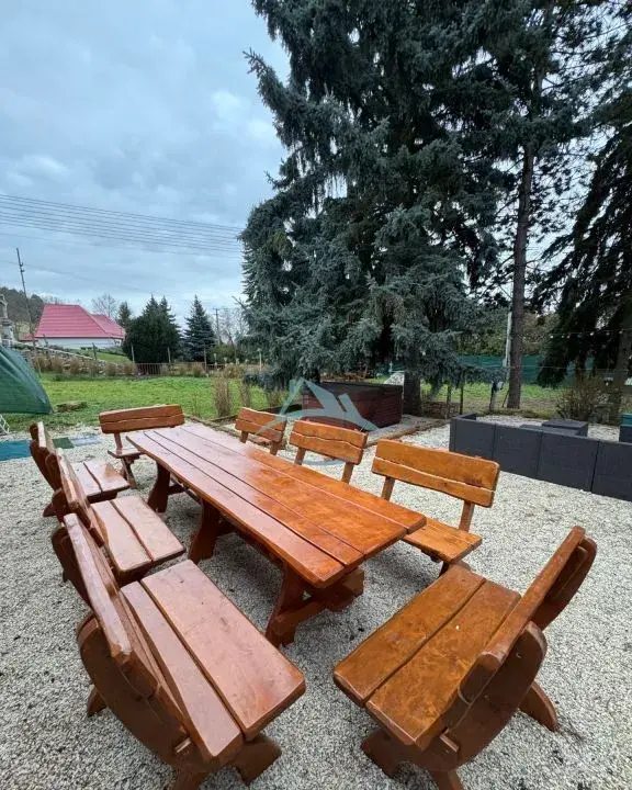 Nehnuteľnosť v tichom, udržiavanom prostredí s podnikatelsky