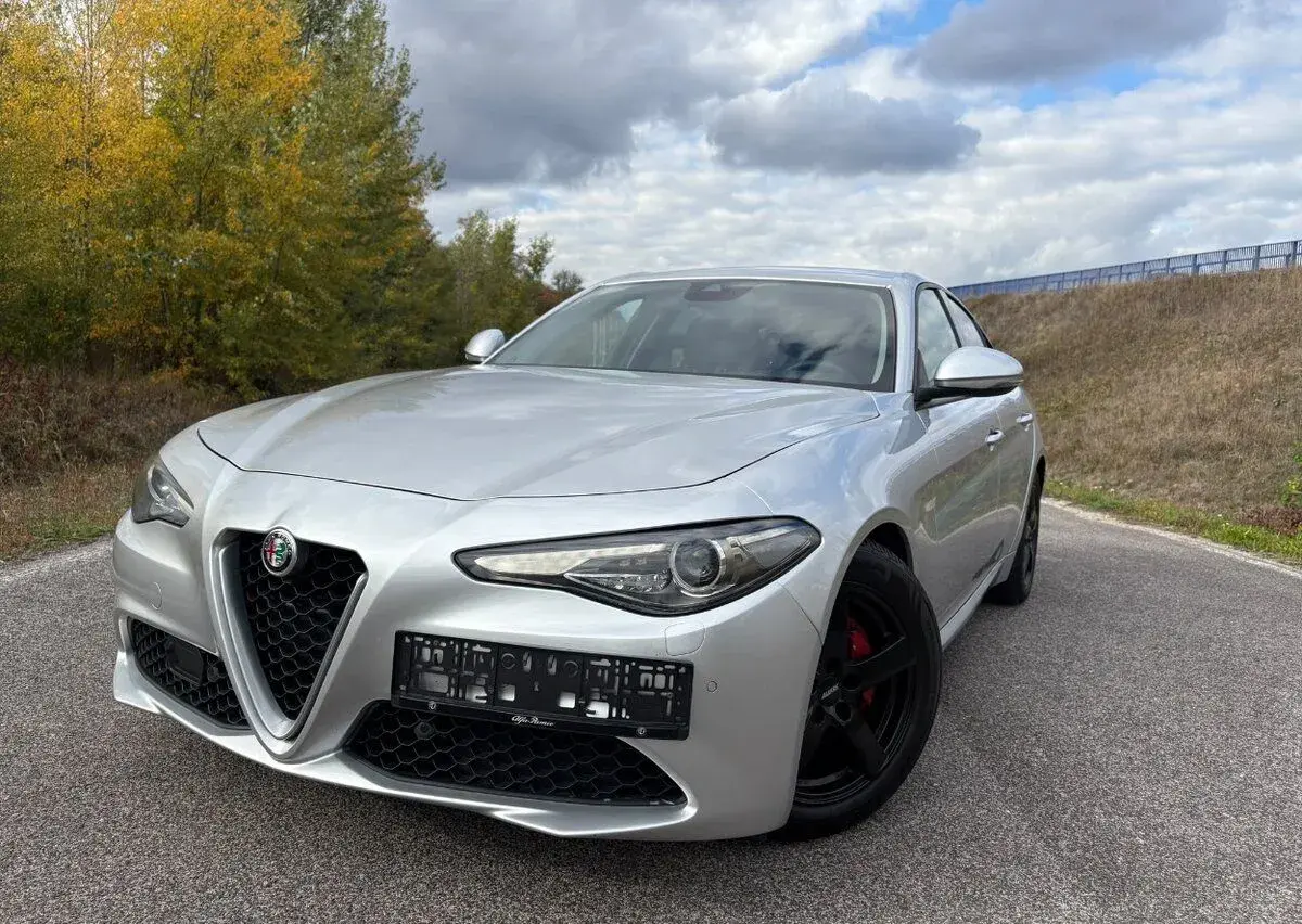 Alfa Romeo Giulia – 2017, 169 000 km