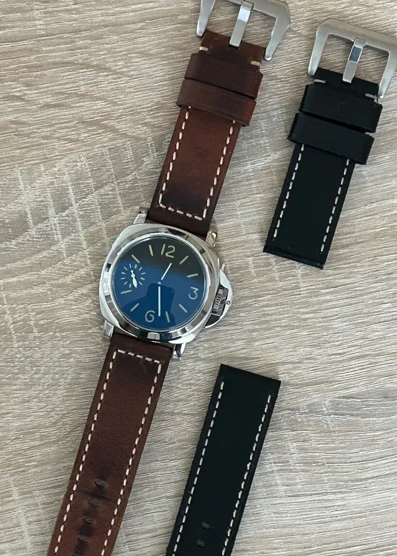 Panerai PAM 111 design