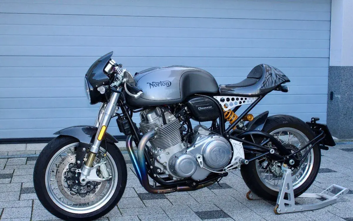 Norton Dominator | možný odpočet DPH
