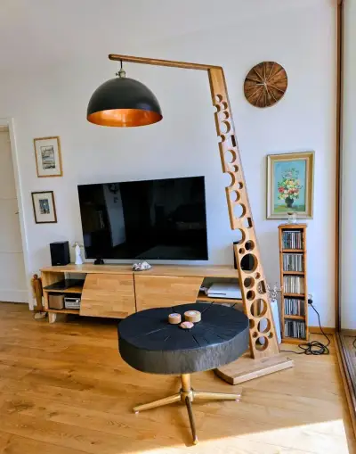 Podlahova lampa smart