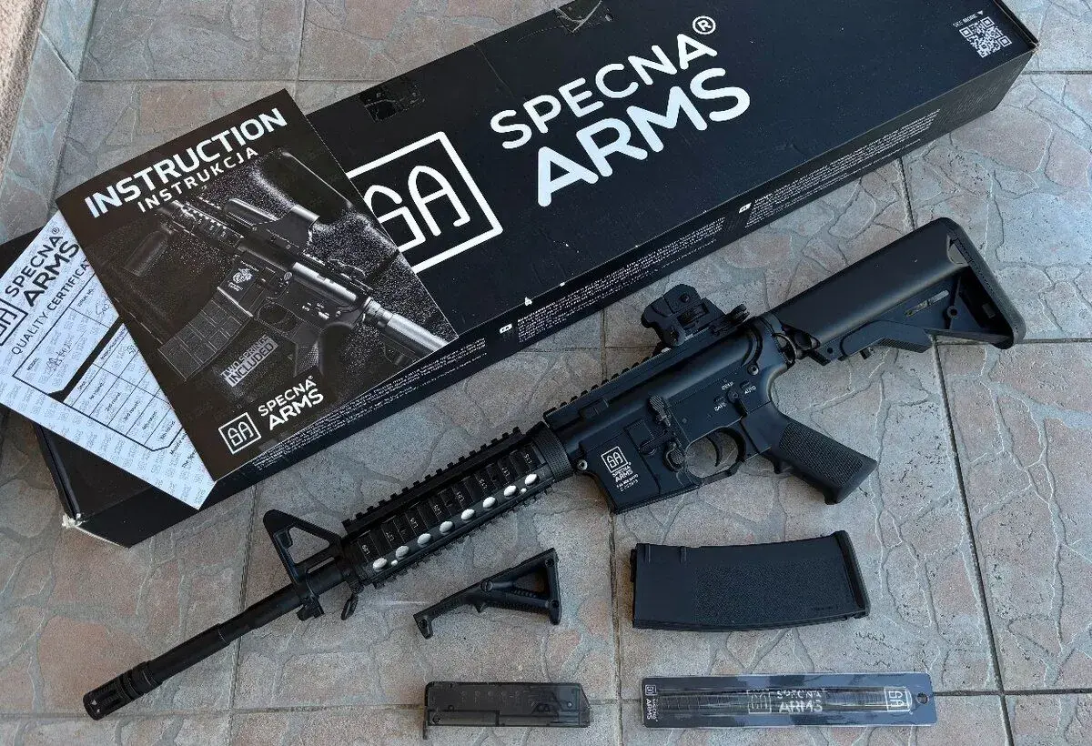 Airsoft ● AR15 ● Celokov ● Specna Arms ● 430 FPS