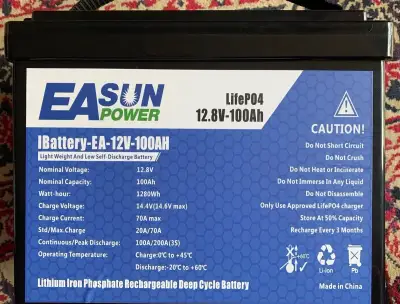 LiFePO4 batéria zn. EASUN 100 Ah 12 V