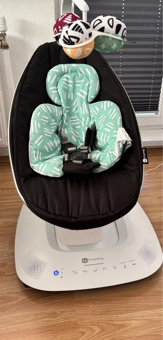Elektrické hojdacie lehátko 4moms mamaRoo 5.0 CLASSIC