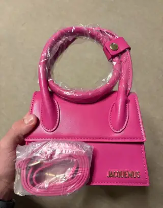 Jacquemus Leather Le Chiquito Noeud satc pink