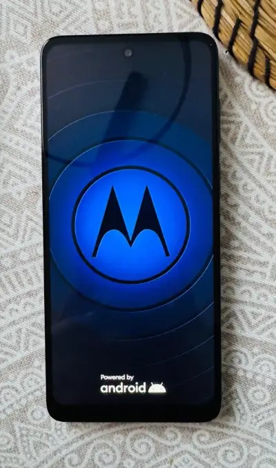 Motorola e 32s