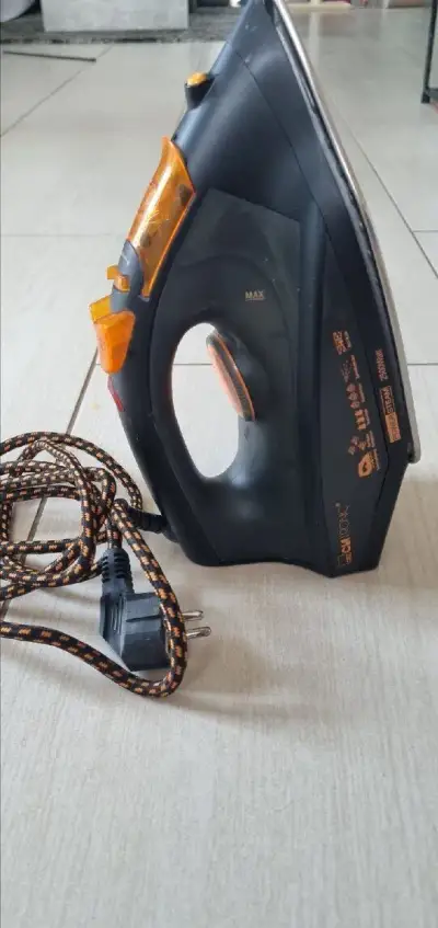 Žehlička 2500W