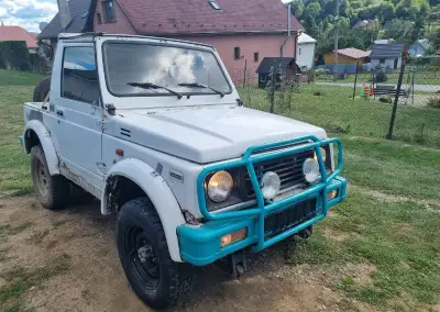 Suzuki samurai
