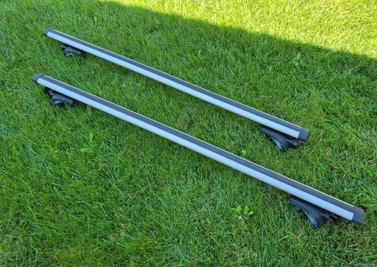 Thule AeroBar strešné nosiče (priečniky)