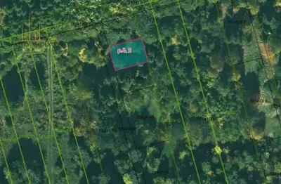 POZEMOK NA MOBILNÝ DOM, CHATKU, 300 m², PREŠOV