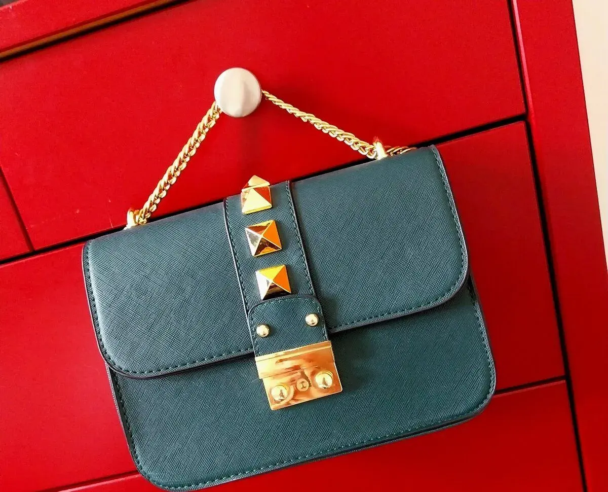 Crossbody kabelka