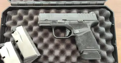 HS H11 Hellcat 9mm Luger