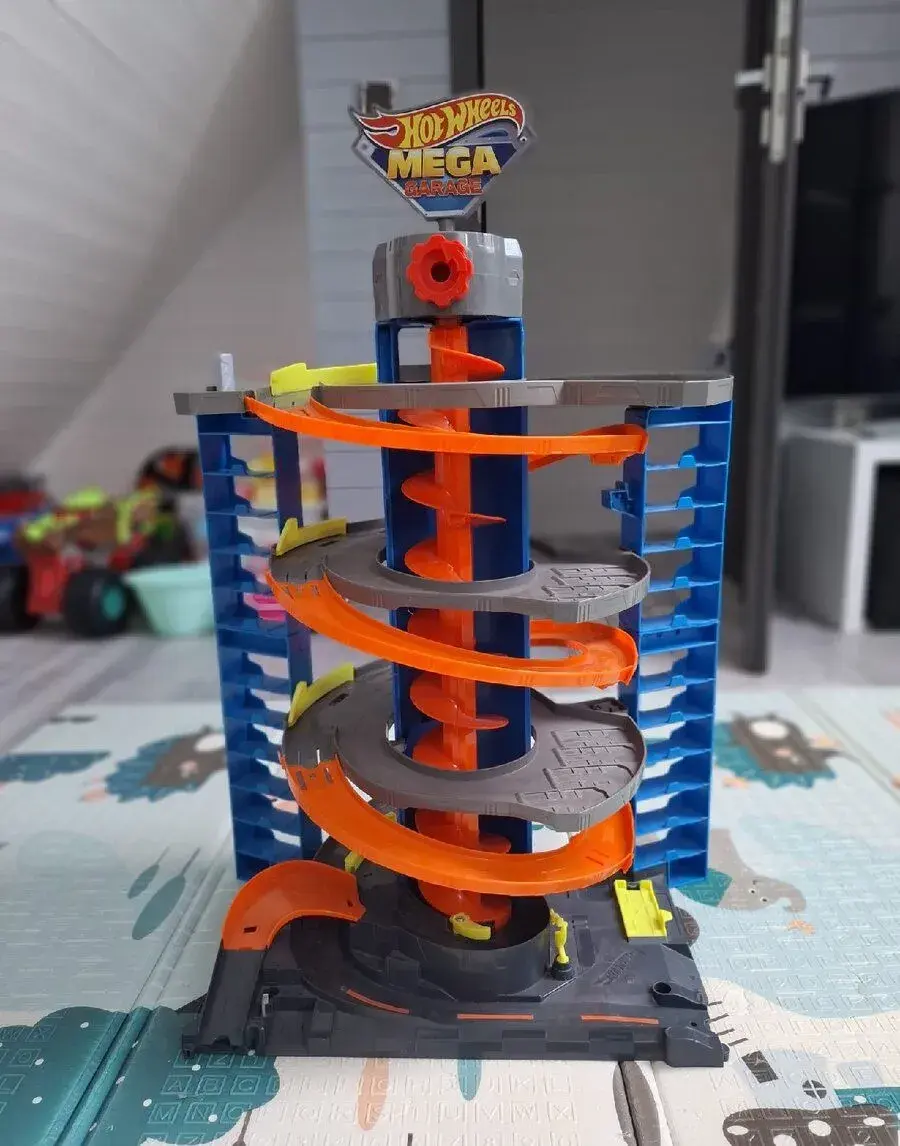 Hot wheels dráha