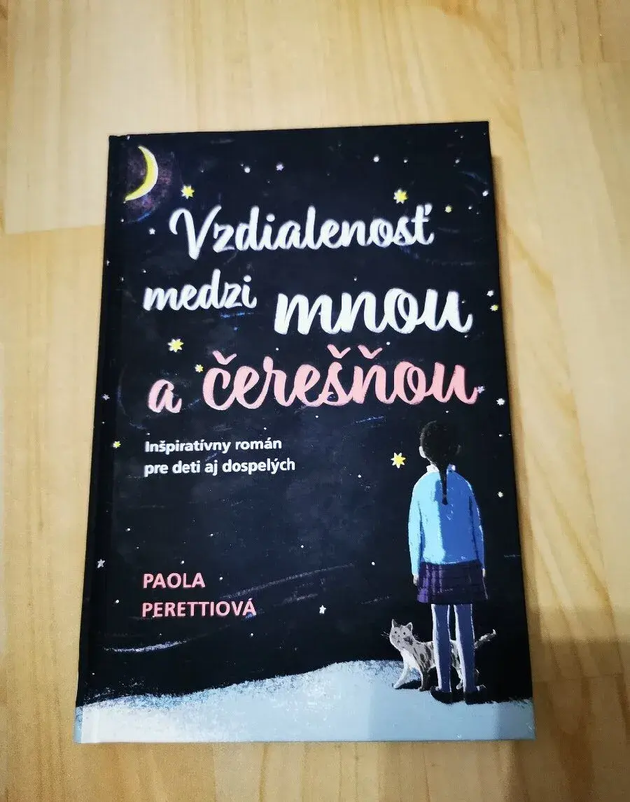 Vzdialenosť medzi mnou a čerešňou - Paola Perettiová