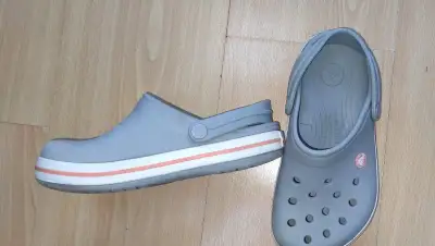 Original Crocs Vel. 3