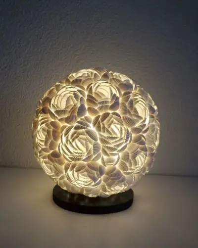 Stolná lampa