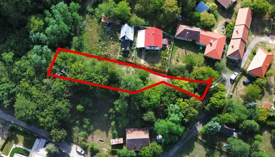 Kolačno – 90 m2 INVESTIČNÝ pozemok v obci - Predaj