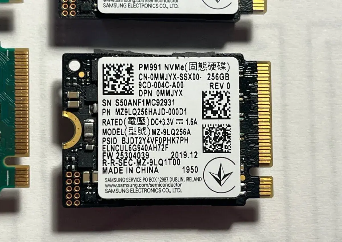 Samsung SSD 256GB M2 - mensi rozmer