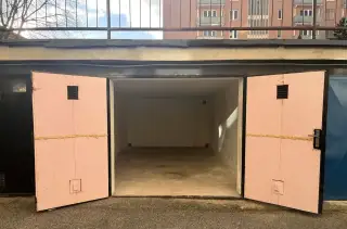 Garáž s pozemkom v osobnom vlastníctve v Ružinove