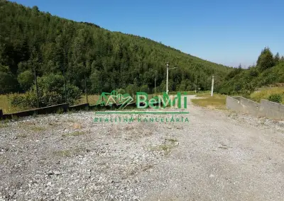 Prenájom: Pozemok, 1738m2, Čadca, časť Čadečka (218-24-MACH)