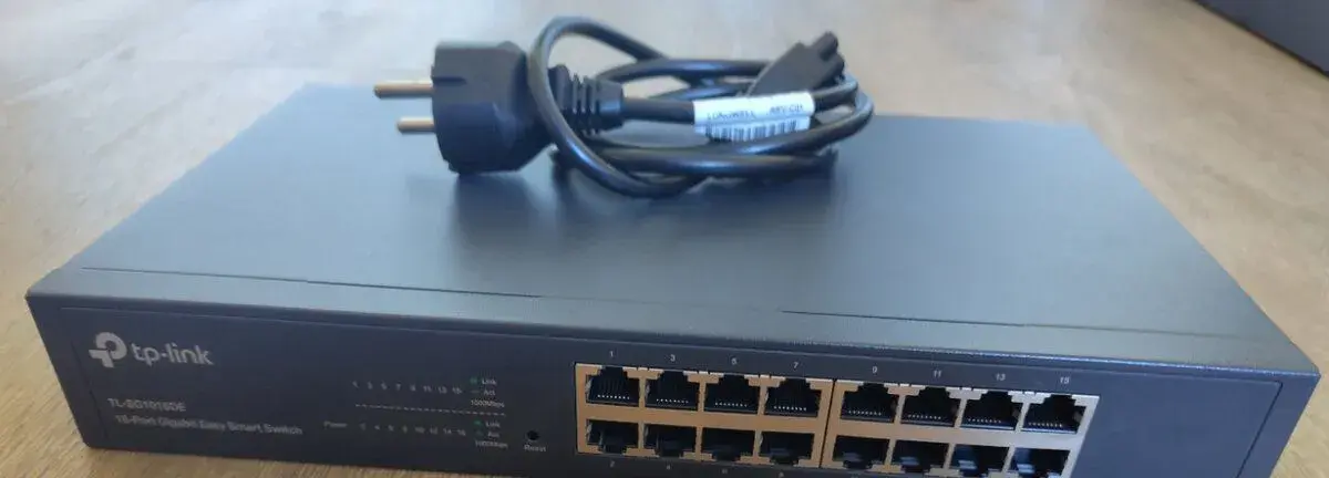 Switch TP-Link SG1016DE