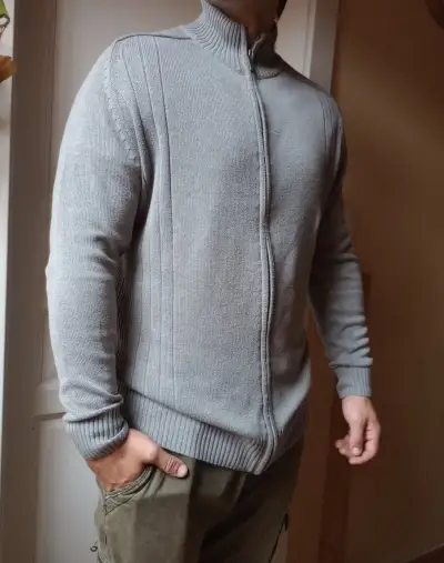 Pánsky sveter