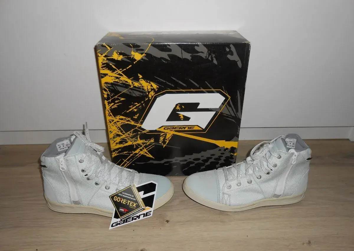 Nove GORE-TEX moto topanky GEARNE VOYAGER za super ce