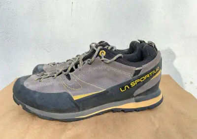 La Sportiva Boulder X grey/yellow