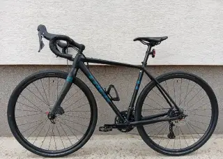 Gravelový bicykel TREK Checkpoint ALR 5 28"