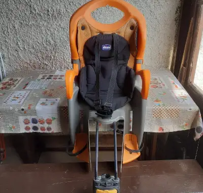 sedacka na bicykel s nosicom
