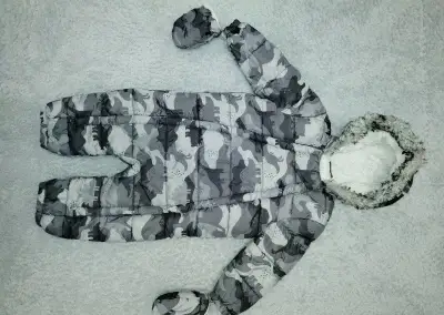 Zimný overal/kombinéza, veľkosť 18-24 M