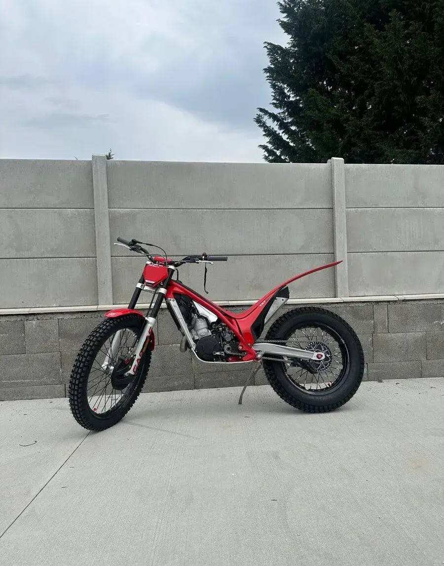 GASGAS TXT 300 Racing 2025 – NOVÁ moto