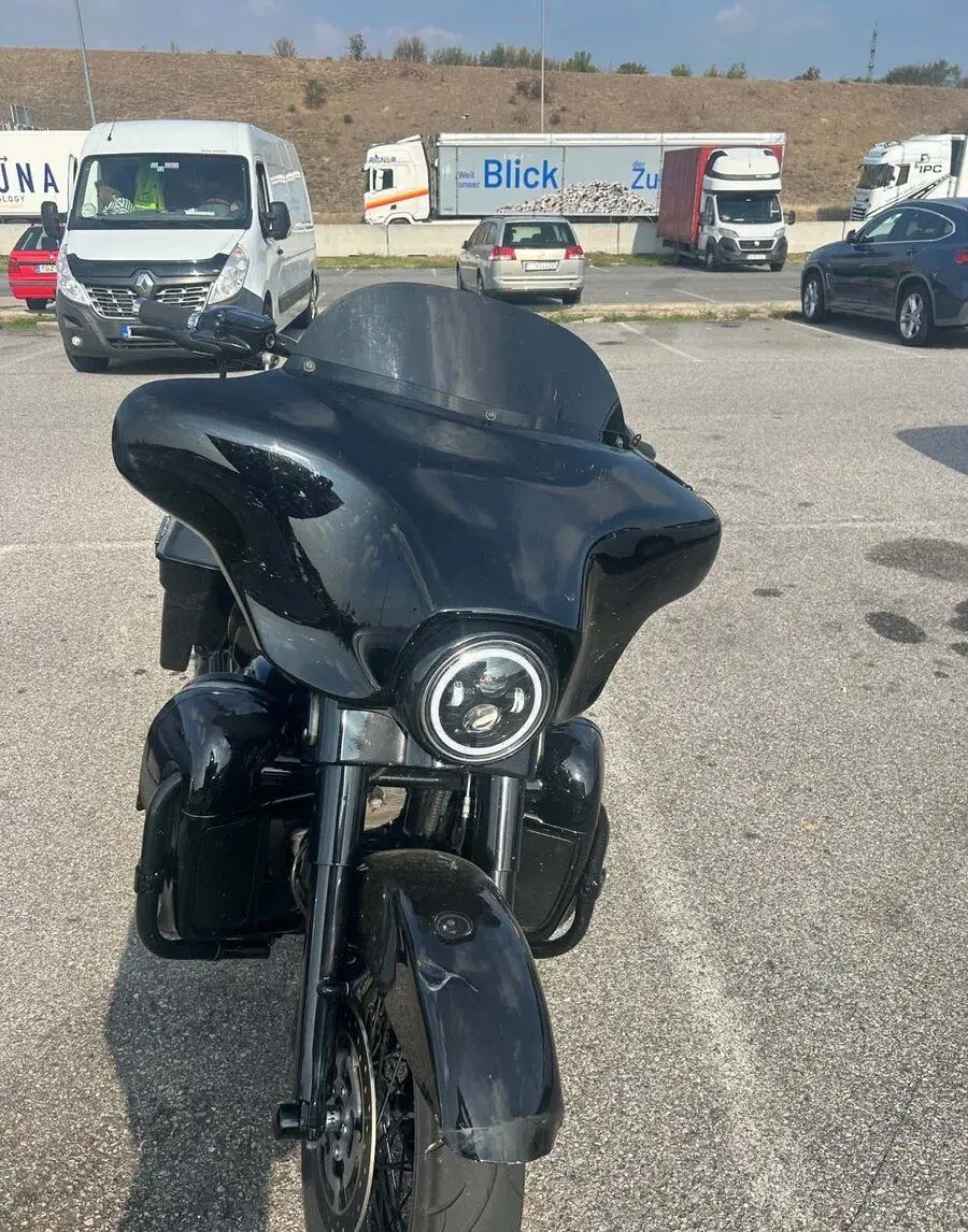 Harley Davidson street glide