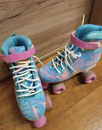 Krásne inline korčule 38