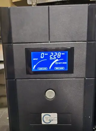LP120-2000 G-TEC 2kVA / 1200W UPS záložný zdroj