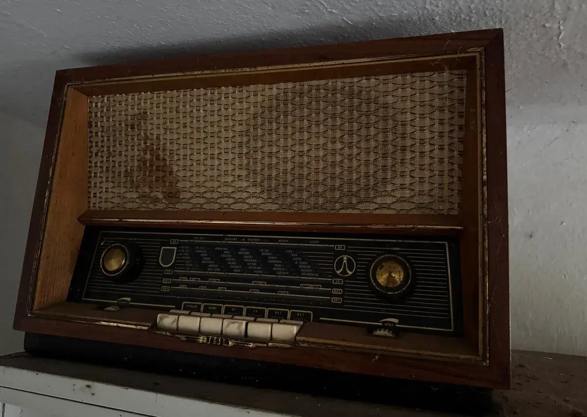 Rádio Tesla - nálezový stav