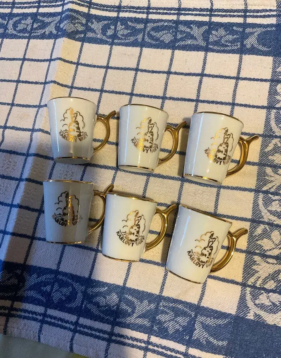 Porcelánové štamperlíky