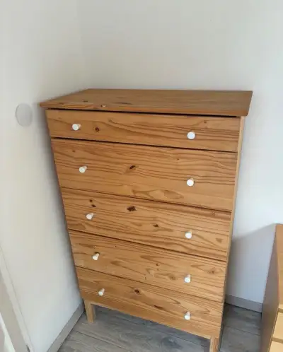 Komoda Tarva Ikea