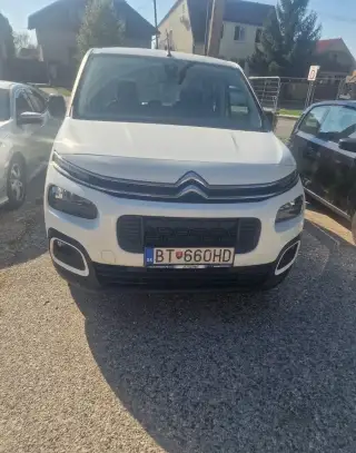 Citroën Berlingo – 2022, 141 000 km